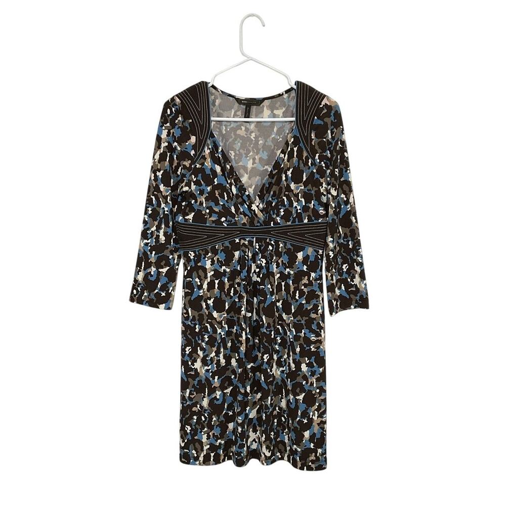 BCBG MaxAzria Abstract Brown/Blue V-Neck Dress Size Medium Stretchy 3/4 Sleeves
